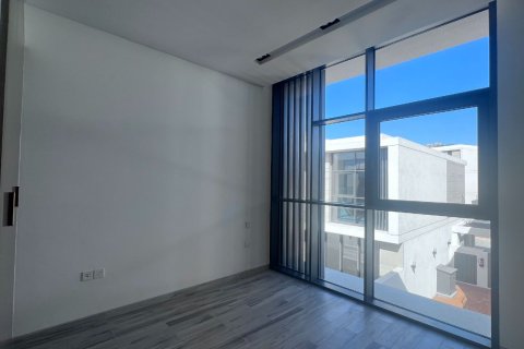 4 bedrooms Villa in Ras Al Khaimah, UAE No. 184163 11
