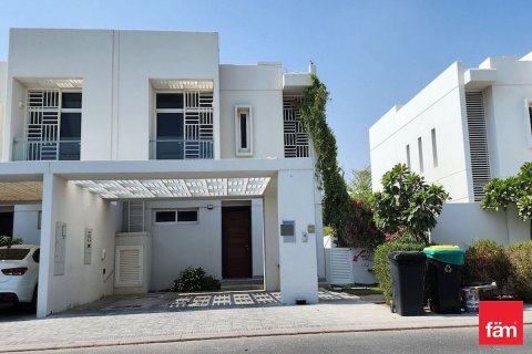 Townhouse de 3 chambres à Dubai, UAE No. 144343