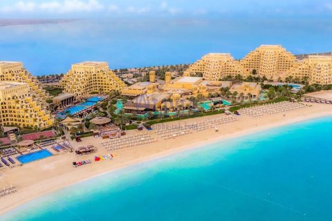 2 bedrooms Apartment in Al Marjan Island, UAE No. 141921 17