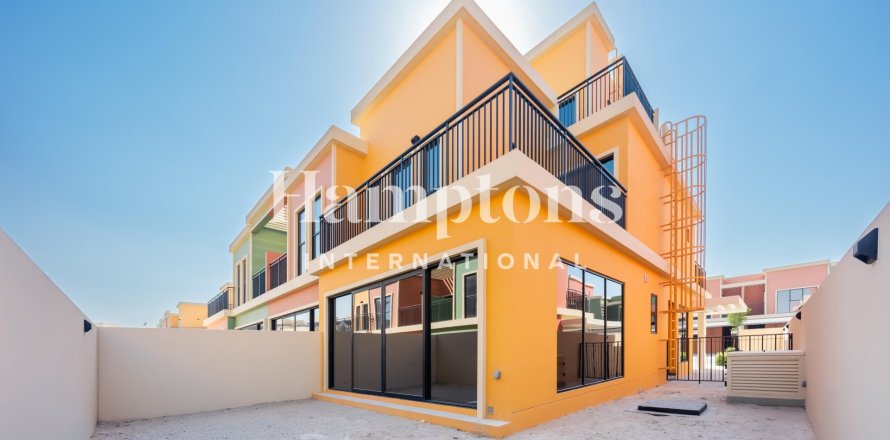 Townhouse de 5 dormitorios en Damac Lagoons, UAE No. 163189