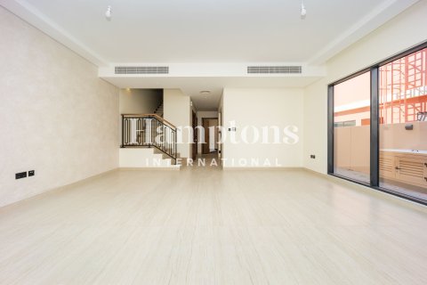 Townhouse de 5 dormitorios en Damac Lagoons, UAE No. 163189 12