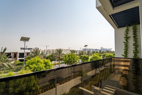 4 bedrooms Townhouse in Dubai, UAE No. 183392 3