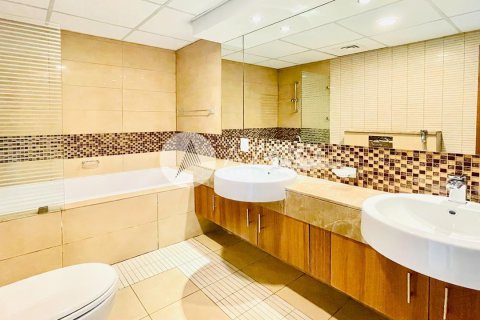 Appartement de 3 chambres No. 91737 14