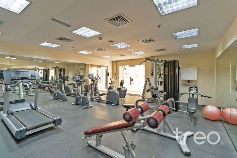 2 bedrooms Apartment in Al Barsha 1, UAE No. 188148 16