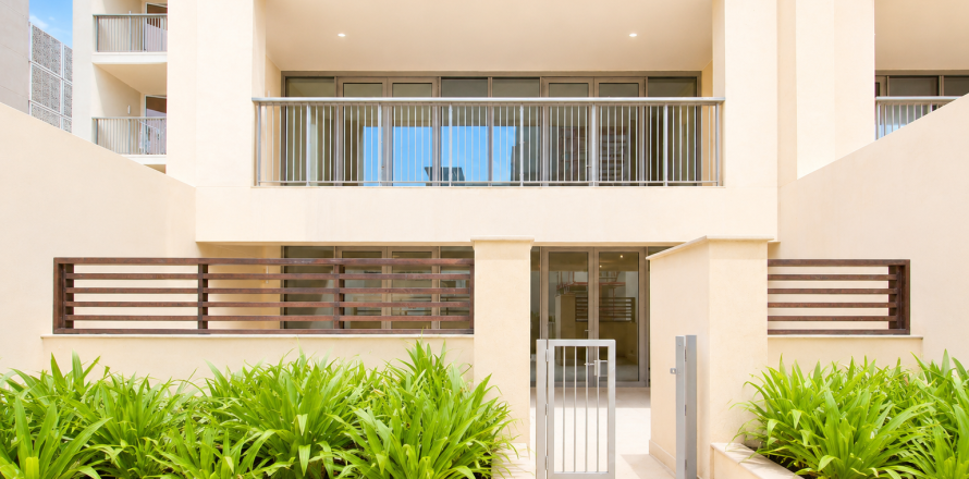 3 bedrooms Townhouse in Al Raha Beach, UAE No. 202420
