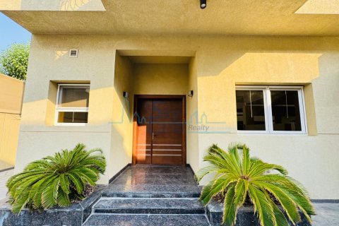 5 bedrooms Villa  No. 108504 5