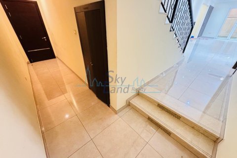 5 bedrooms Villa  No. 108504 14