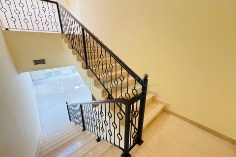 5 bedrooms Villa  No. 108504 10