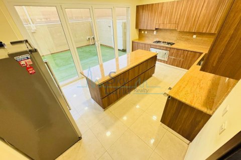 5 bedrooms Villa  No. 108504 7