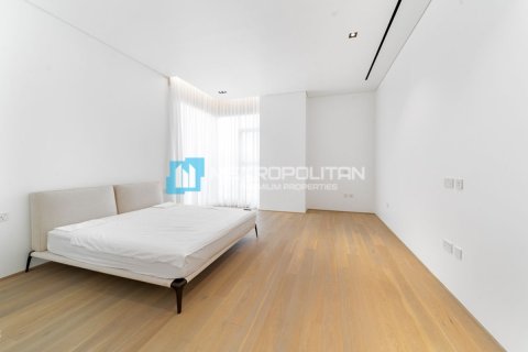 Villa de 5 dormitorios No. 129542 18