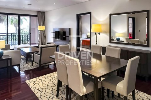 2 bedrooms Apartment in The Crescent, UAE No. 204096 3