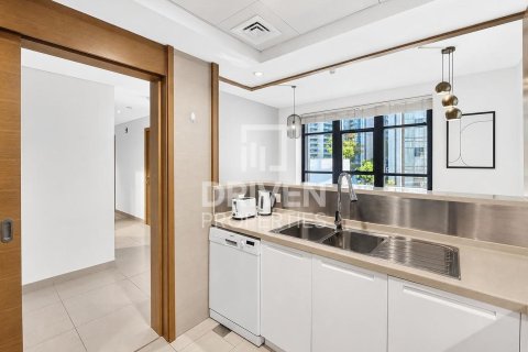 Apartment de 2 dormitorios en Claren Towers, UAE No. 204097 13