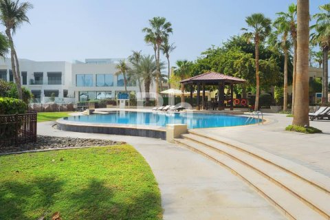 Villa de 4 chambres  No. 115655 10