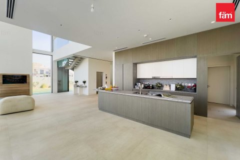 Villa de 4 dormitorios en Dubai, UAE No. 125395 13