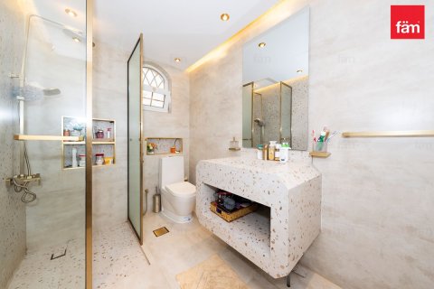 Villa de 5 dormitorios  No. 125397 13