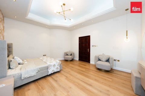 Villa de 5 dormitorios  No. 125397 14