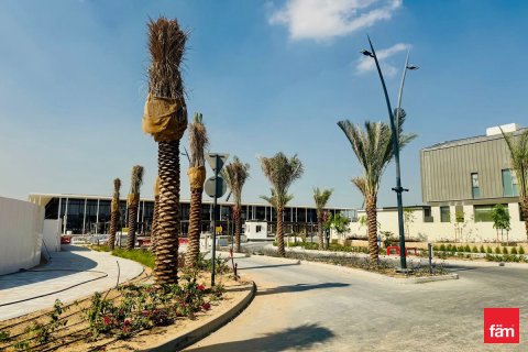 Villa de 4 dormitorios  No. 125400 6