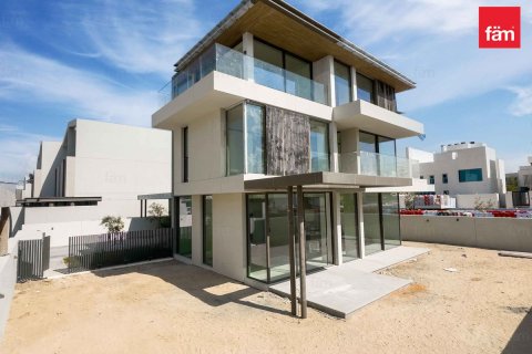 Villa de 4 dormitorios en Dubai, UAE No. 125400 18