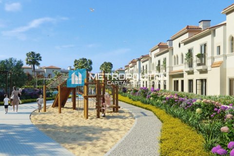 Townhouse de 3 dormitorios en Khalifa City, UAE No. 144758 4