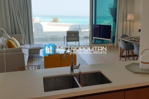 1 bedroom Apartment on the Saadiyat Island, UAE No. 144755 3