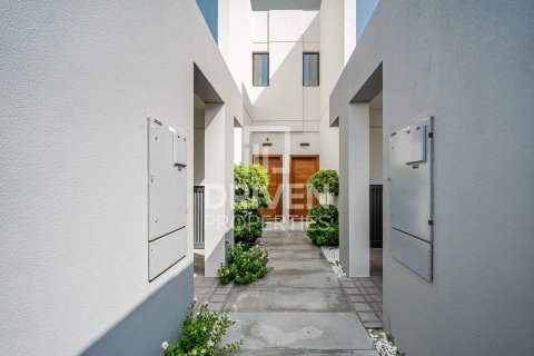 3 bedrooms Townhouse in Villanova, UAE No. 190900 18