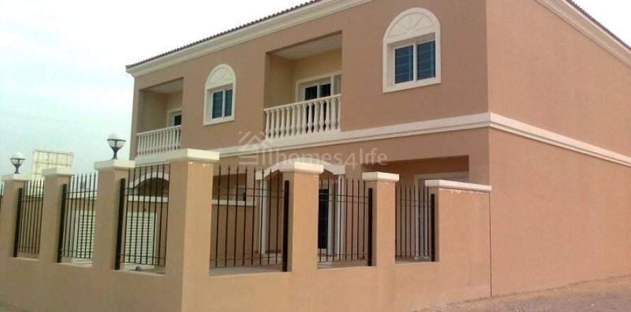 Townhouse de 3 dormitorios en Jumeirah Village Circle, UAE No. 163803