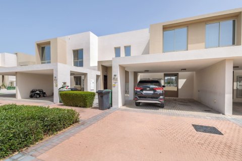 Villa de 3 dormitorios en Reem Community, UAE No. 163805