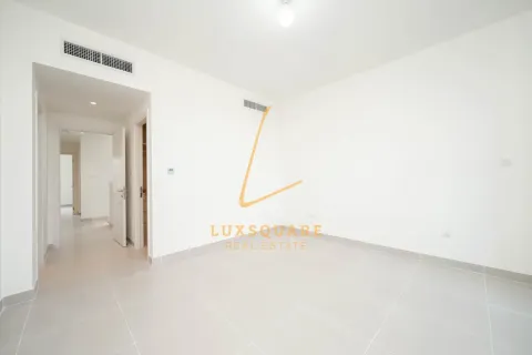 3 غرف نوم فيلا  رقم 124928 18