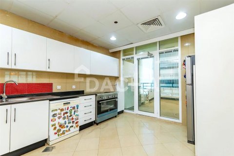 4 bedrooms Apartment in Marina Crown, UAE No. 155414 5
