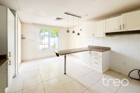 Villa de 4 dormitorios en The Springs, UAE No. 174012 8