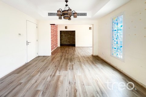 Villa de 4 dormitorios en The Springs, UAE No. 174012 5
