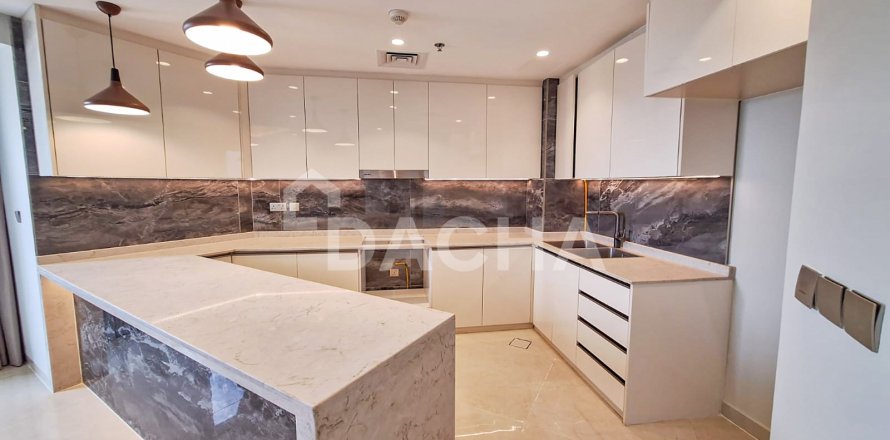 Apartment de 2 dormitorios en Business Bay, UAE No. 155324