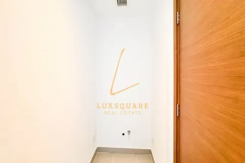 Apartment de 2 dormitorios en Al Wasl, UAE No. 169015 24