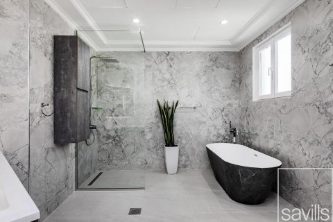 4 غرف نوم فيلا في Garden Homes, الإمارات العربية المتحدة رقم 136763 16