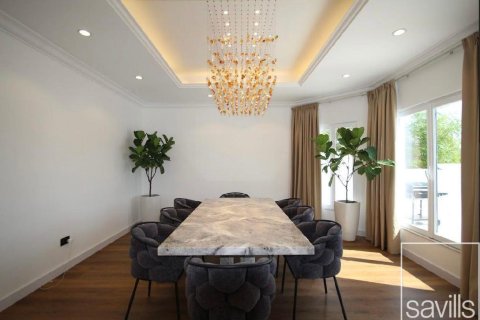 4 غرف نوم فيلا في Garden Homes, الإمارات العربية المتحدة رقم 136763 4