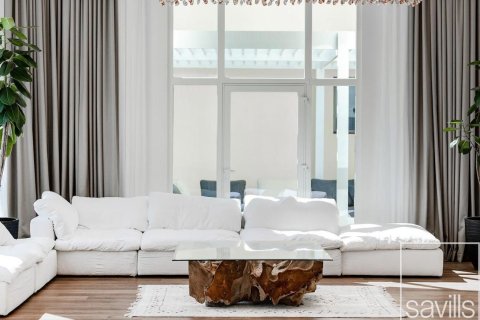 4 غرف نوم فيلا في Garden Homes, الإمارات العربية المتحدة رقم 136763 23