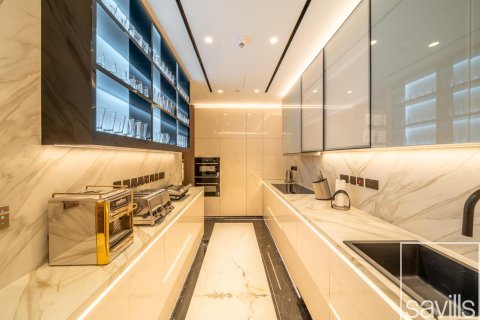 Квартира с 3 спальнями в The Crescent, ОАЭ №136759 11