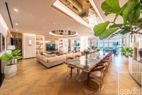 Квартира с 3 спальнями в The Crescent, ОАЭ №136759