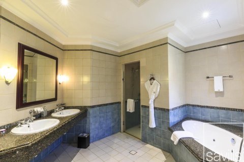 4 غرف نوم فيلا في Garden Homes, الإمارات العربية المتحدة رقم 136764 14