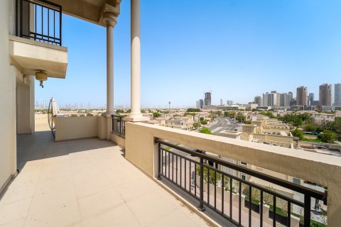 Apartment de 2 dormitorios en Jumeirah Village Triangle, UAE No. 210394 4