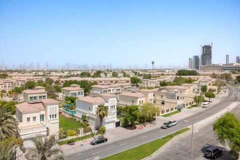 Apartment de 2 dormitorios en Jumeirah Village Triangle, UAE No. 210394