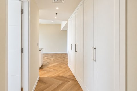 Apartment de 2 dormitorios en Dubai, UAE No. 210396 12