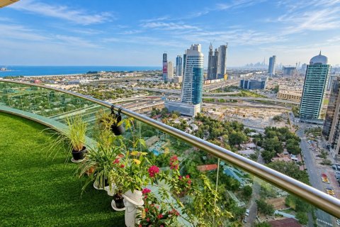 Apartment de 2 dormitorios en Dubai, UAE No. 210396 4