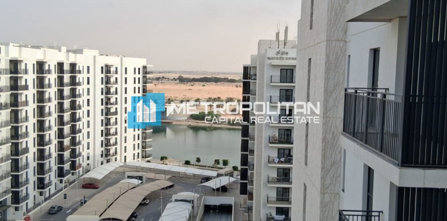 Apartment de 2 dormitorios en  Yas Island, UAE No. 148798
