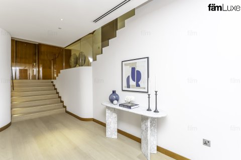 4 bedrooms Duplex in Dubai, UAE No. 143340 28