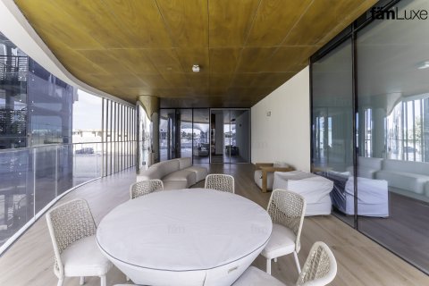 4 bedrooms Duplex in Dubai, UAE No. 143340 16