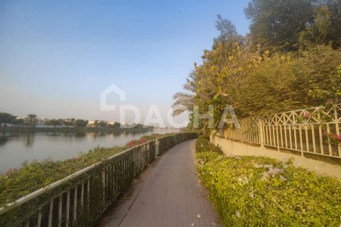 Villa de 6 chambres à Meadows, UAE No. 167682 24