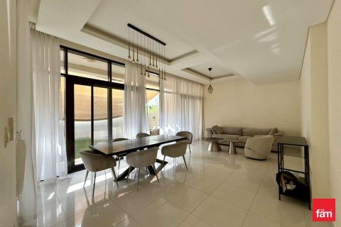 Villa de 3 dormitorios en Dubai, UAE No. 101118 6