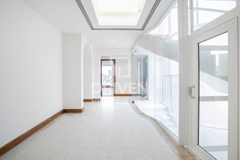 Вилла с 7 спальнями в Umm Suqeim 3, ОАЭ №138679 18