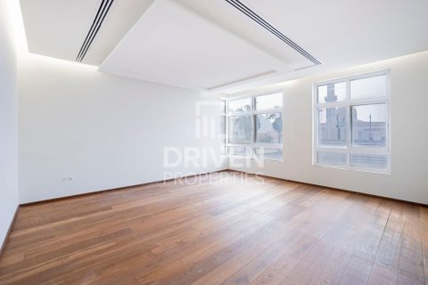 Вилла с 7 спальнями в Umm Suqeim 3, ОАЭ №138679 8